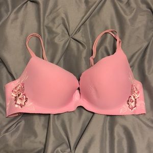 Victoria’s Secret 36c push up bra